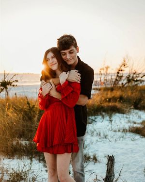 Image post by @maddiesswfphotography on Facebook