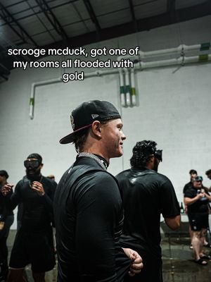 Video post by @maxxclarkk on TikTok