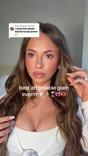 Video post by @anyaweitz on TikTok