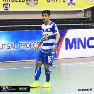 Image post by @sknfckebumen on Instagram