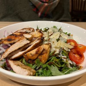 Image post by @thebarndoor_ridgefield on Instagram