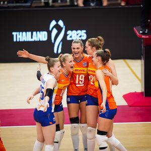 Image post by @volleybaldames on Instagram