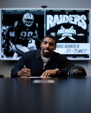 Image post by @raiders on Instagram