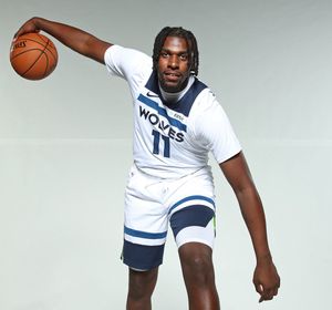 Image post by @NBA on Twitter