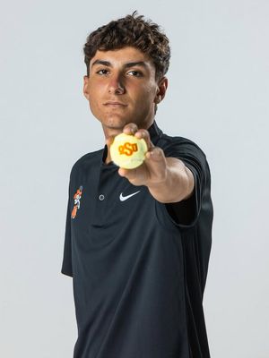 Image post by @cowboytennis on Facebook