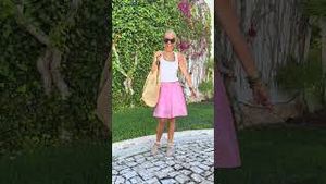 Video post by @shop.with.caroline on YouTube