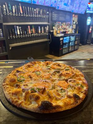 Image post by @wingnutzbarandgrill on Instagram