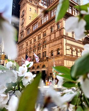 Image post by @carnegiehall on Instagram