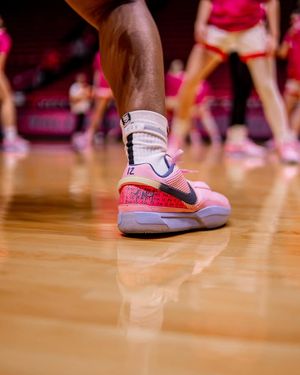 Image post by @bsusportslink on Facebook