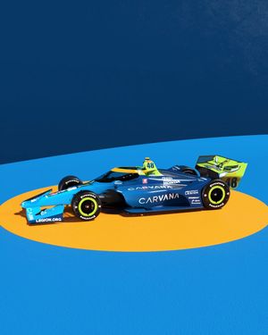 Video post by @CarvanaRacing on Facebook