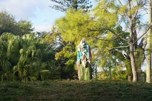 Image post by @deeringestate on Instagram