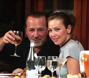 Image post by @thalia on Instagram