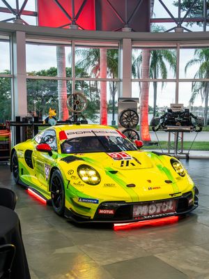 Image post by @championporsche on Instagram