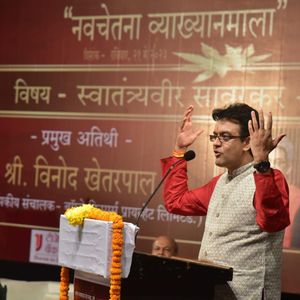 Image post by @vikramsampath on Instagram