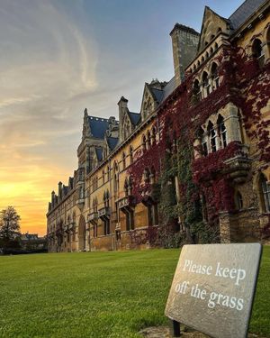 Image post by @oxford_uni on Instagram