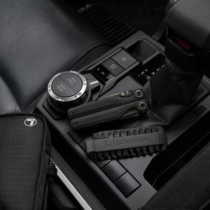 Image post by @leathermantools on Instagram