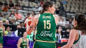 Video post by @basketballaus on YouTube