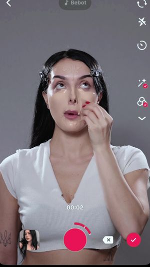 Video post by @molchanovamua on TikTok