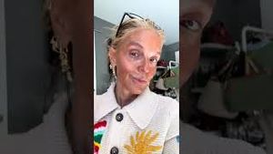 Video post by @shop.with.caroline on YouTube