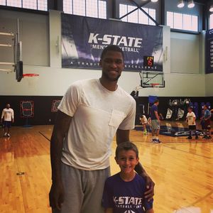 Image post by @kstatembb on Instagram