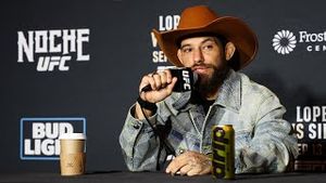 Video post by @FULL SEND MMA on YouTube