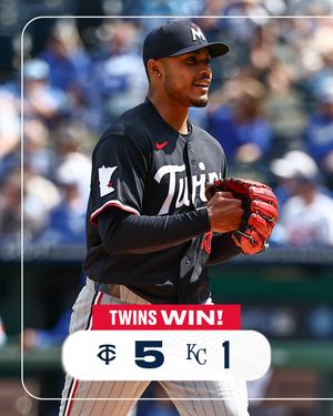 Image post by @twins on Instagram