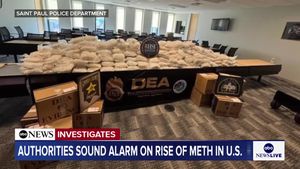 Video post by @abcnewslive on TikTok