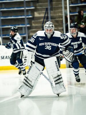 Image post by @unhmhockey on Instagram