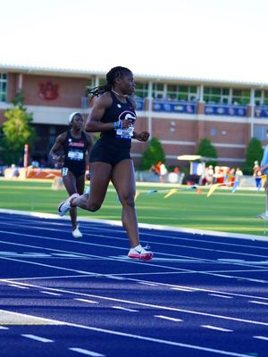 Image post by @flotrack on Instagram