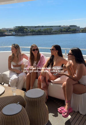 Video post by @clarakunning on TikTok