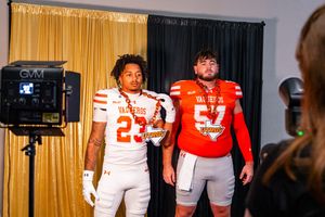Image post by @utrgvfootball on Instagram