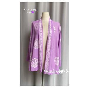 Image post by @misskendybatik on Instagram