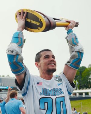 Image post by @insidelacrosse on Instagram