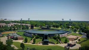 Image post by @OklahomaBaseball on Facebook