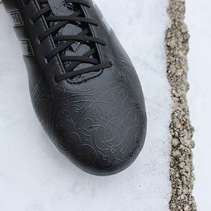 Image post by @soccerdotcom on Instagram