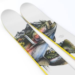 Image post by @j_skis on Instagram
