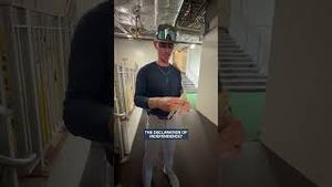 Video post by @mariners on YouTube