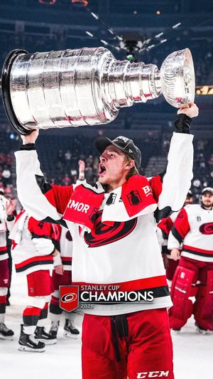 Image post by @Canes on Twitter