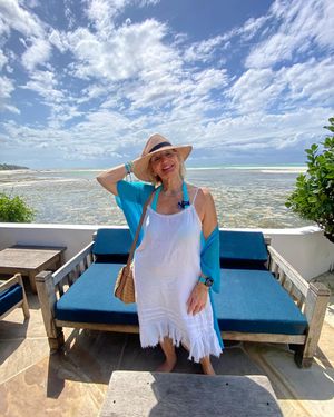 Image post by @juliemileslewis on Instagram