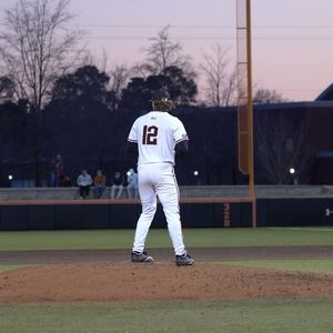 Image post by @shotbykhorne on Instagram