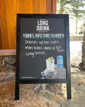 Image post by @thelongdrink on Facebook