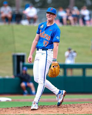 Image post by @gatorsbb on Instagram