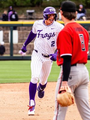 Image post by @owaanphoto on Instagram