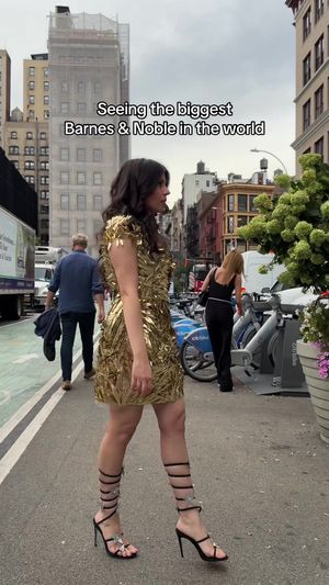 Video post by @alex.aster on TikTok