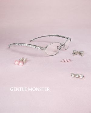 Image post by @gentlemonster on Instagram