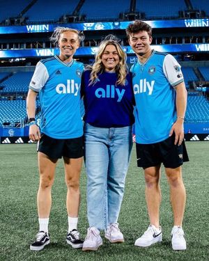 Image post by @charlottefc on Instagram