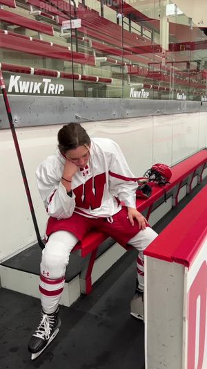 Video post by @badgerwhockey on TikTok