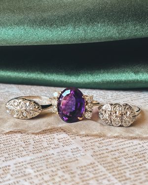 Image post by @maejeanvintage on Instagram