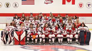 Image post by @smumnwhockey on Facebook