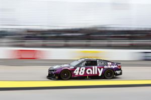 Image post by @allyracing on Instagram